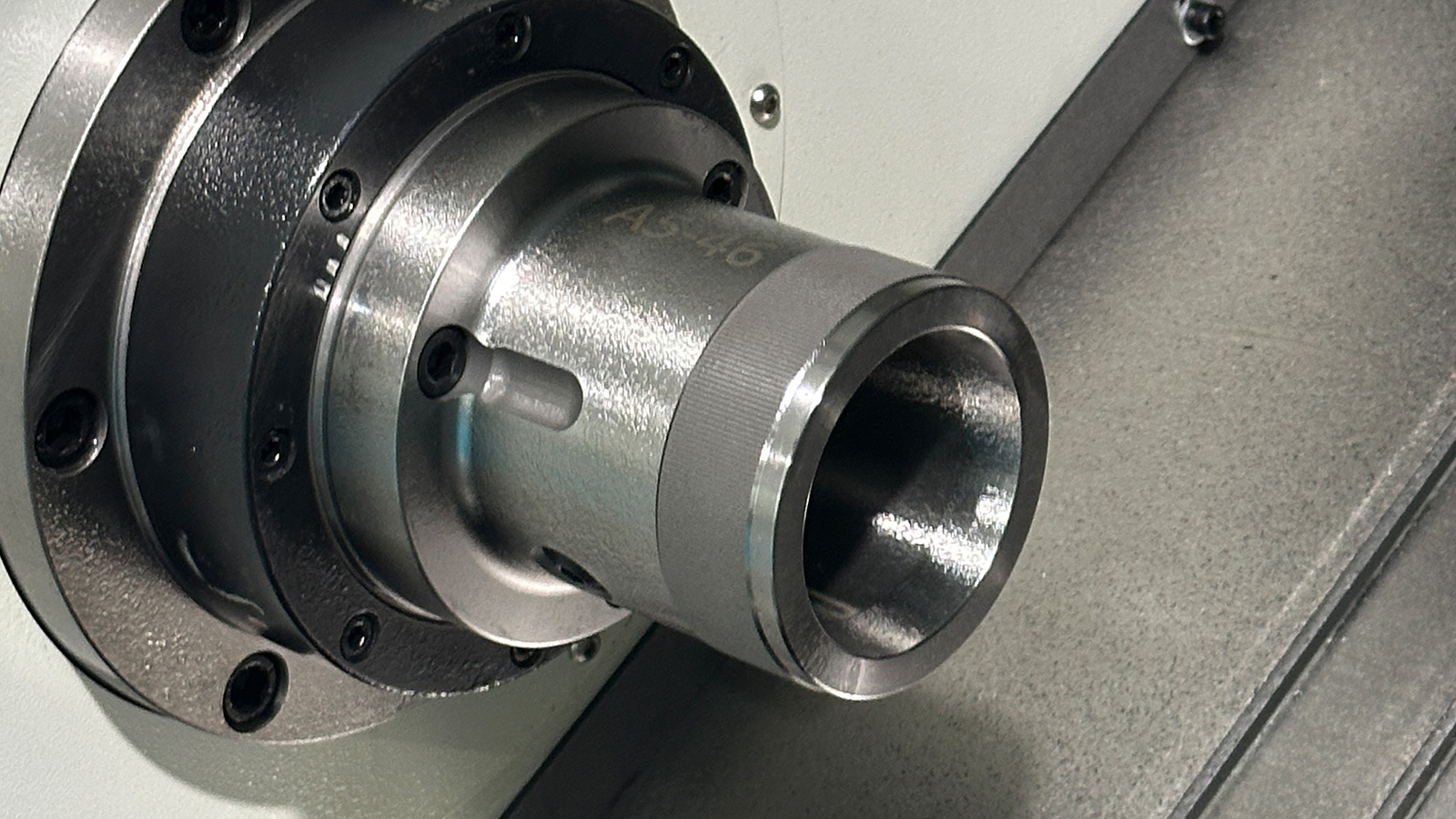 KX-46J Automated CNC Lathe with Truss Loader blog photo-3